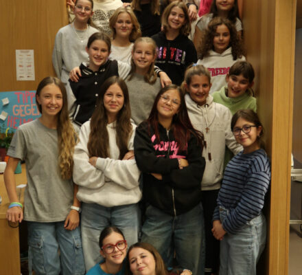 Halloweenparty Gruppenfoto Halloweenparty Gruppenfoto