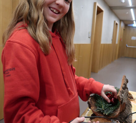 Weihnachtsdeko basteln mit Bettina Lisi Weihnachtsdeko basteln mit Bettina Lisi